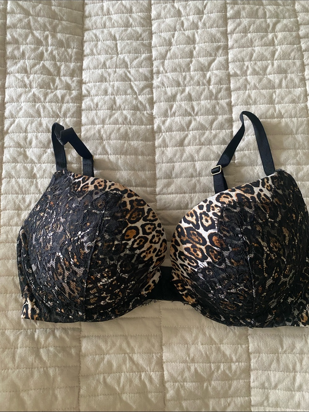 Victoria's Secret Leopard Print Lace Bra - Black & Brown